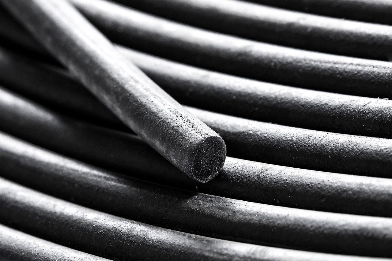 картинка Шнур резиновый МБС 1-4с Ф 12 мм ГОСТ 6467-79 от магазина Одежда+