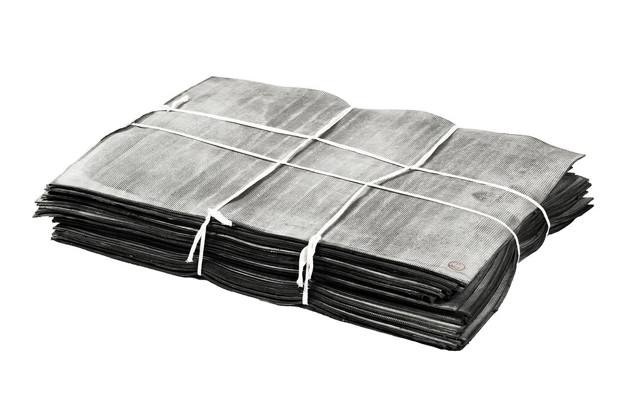 картинка Пластина пористая 3 мм прессовая II группа (500х700 мм, упаковка ~ 30 кг) ТУ 38.105.867-90 от магазина Одежда+